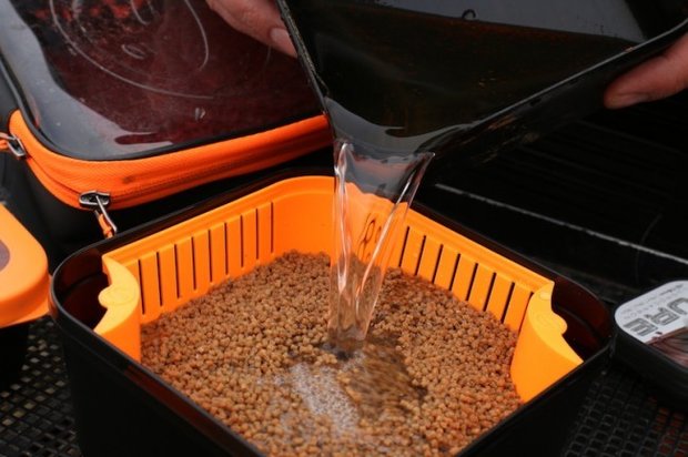 Guru - Bait Strainer 3,3 pint  - Guru