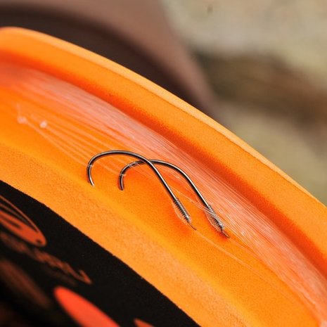 Guru - Hame&ccedil;on montes LWGF Feeder rig Barbed / 100cm - Guru
