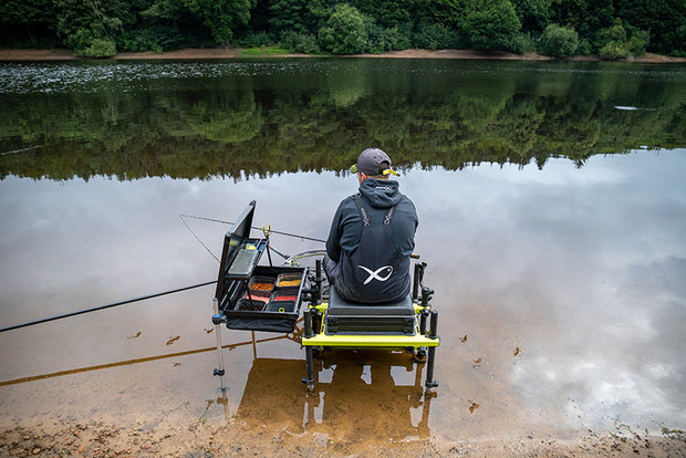 Matrix - Pro Feeder Tray