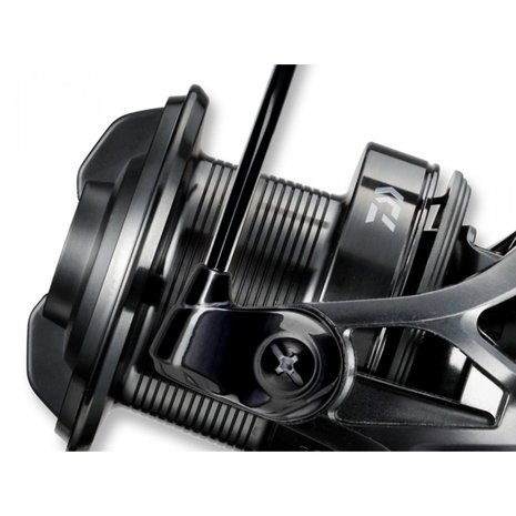 Daiwa - PROMO Emblem EM 25 QD - Daiwa