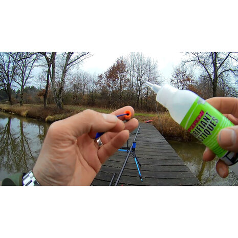 Fun Fishing - Lubrifiant Pour Elastique 125ml - Fun Fishing