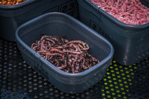 Matrix - EVA Stacking Bait Tub 1 pint - Matrix