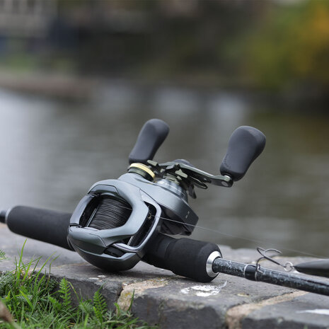 Shimano - Reel Curado DC 151 - Shimano