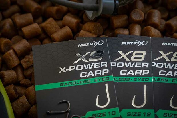 Matrix - Haken X8 X-Power Carp Barbless / Eyed - Matrix