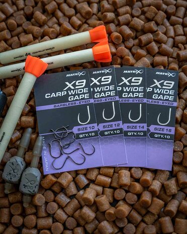 Matrix - Haken X9 Carp Wide Gape Barbless / Eyed - Matrix