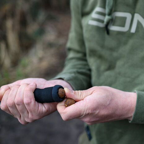 Sonik - Airdrop Carbon Throwing Stick / 22mm - Sonik