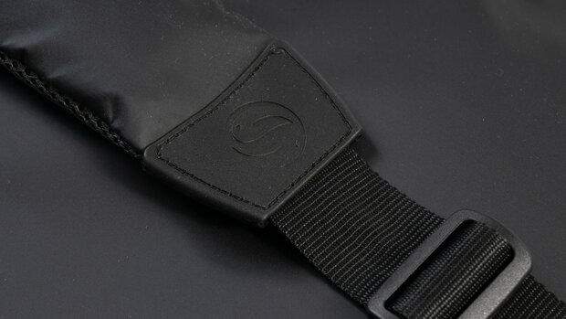 Guru - Team Carryall - Guru