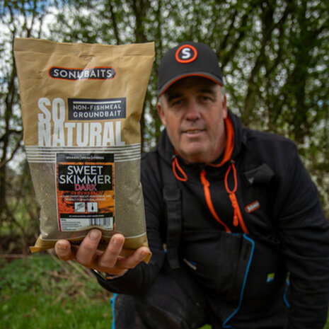Sonubaits - Groundbait So Natural Sweet Skimmer Dark / 900gr - Sonubaits