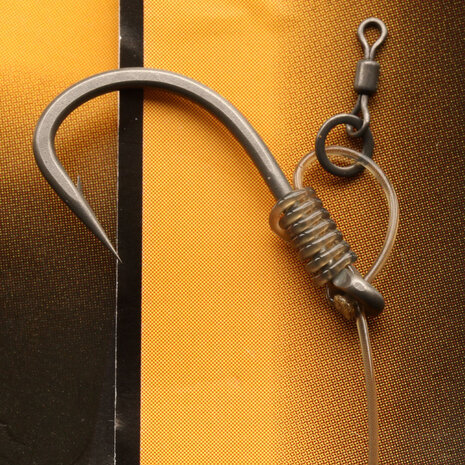 Fox Carp - Haken Edges Armapoint Stiff Rig straight - Fox Carp