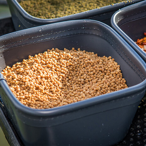 Matrix - EVA Stacking Bait Tub 3 pint - Matrix