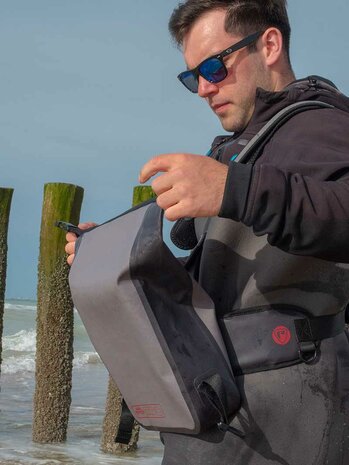 Fox Rage - Pro Series Waterproof Belt Bag - Fox Rage