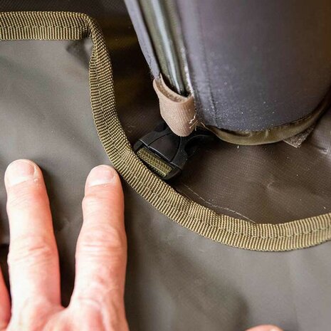 Fox Carp - Air Frame Social Shelter 2.5m - Fox Carp