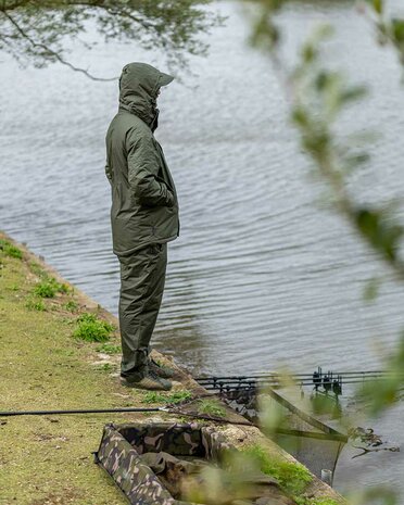 Fox Carp - Collection Winter Suit / Green- Fox Carp