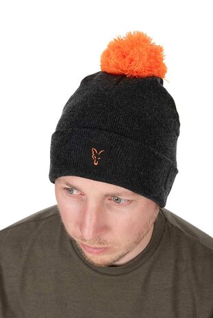 Fox Carp -  Collection Bobble Hat Black/Orange - Fox Carp