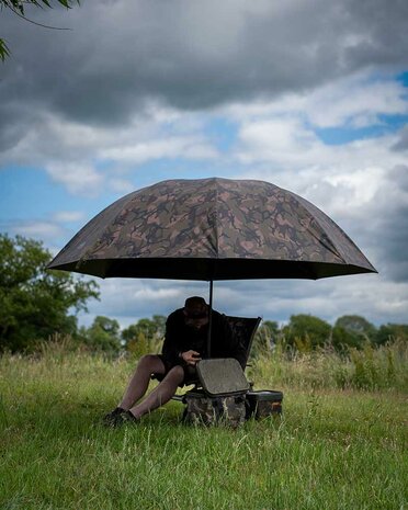Fox Carp - 60&quot; Camo Brolly - Fox Carp 