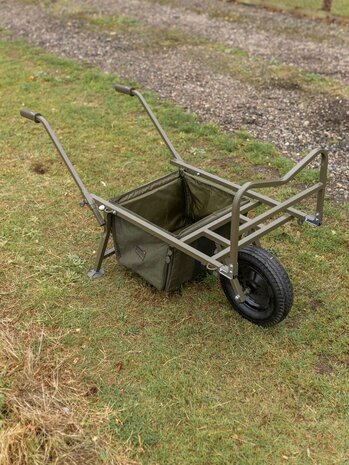 Voyager Barrow - Fox Carp