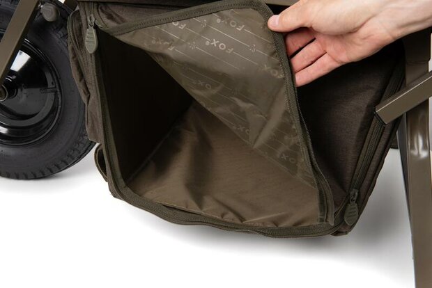 Voyager Barrow - Fox Carp