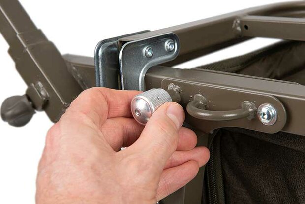 Voyager Barrow Plus - Fox Carp