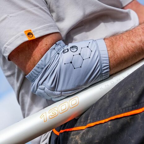 Pro Brace Elbow Support - Guru