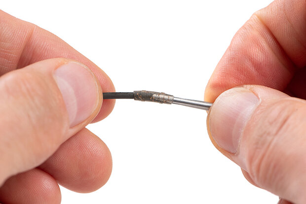 Edges Tubing Threader / Orange - Fox Carp