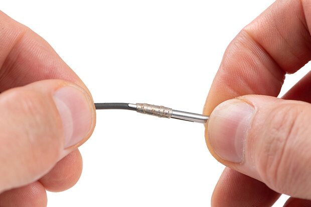 Edges Tubing Threader / Orange - Fox Carp