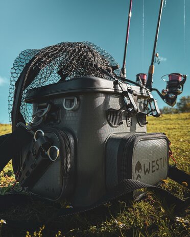 Safeguard Tackle Bag Titanium Black / Medium - Westin