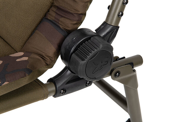 Camolite Recliner Chair - Fox Carp