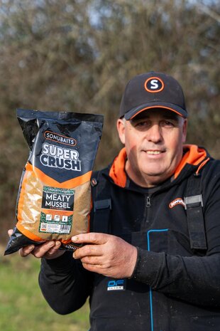 Groundbait Super Crush Meaty Mussel / 2kg - Sonubaits