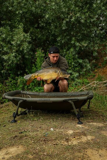 Carpmaster Welded Cradle - Fox Carp