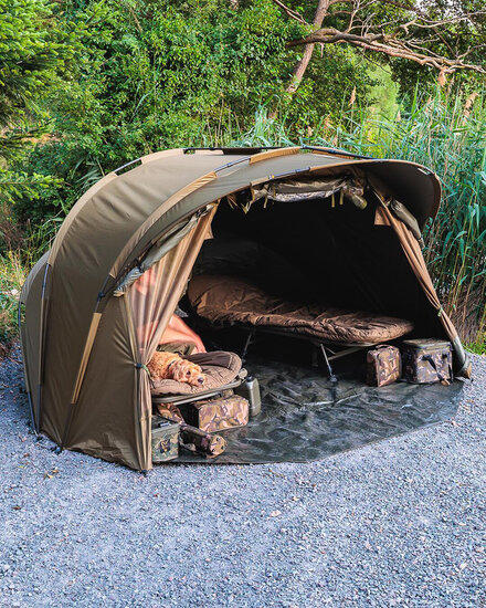 Fox Carp - EOS II 2 Person XL Bivvy - Fox Carp