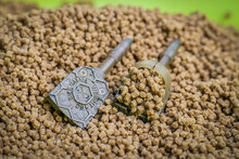 Matrix - Pellet Feeder - Matrix