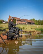 Matrix - Horizon X Ultra Pro Commercial Feeder Rod - Matrix